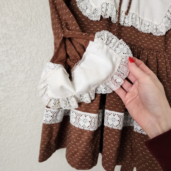 MINI WORLD x VINTAGE Brown Swiss dot white lace collar trim dress 2T - Picture 6 of 8